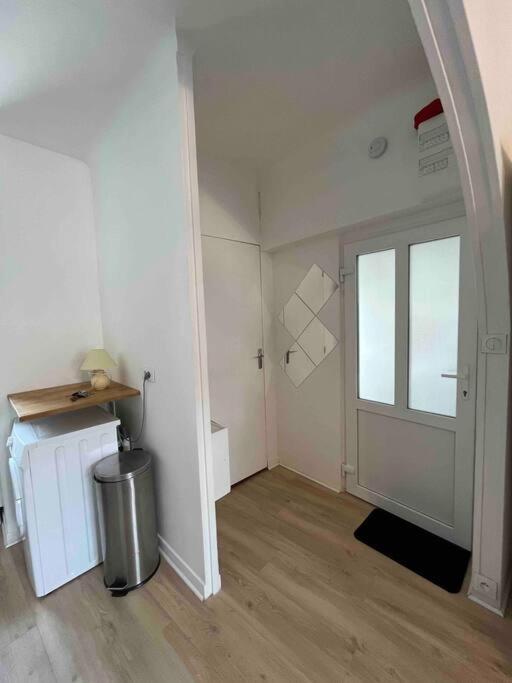 Centre : Climatise Avec Fibre, Wifi Et Parking Linas