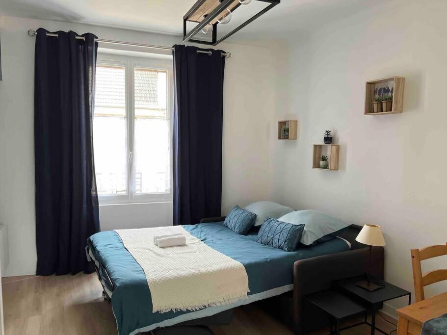 Centre : Climatise Avec Fibre, Wifi Et Parking Appartement *