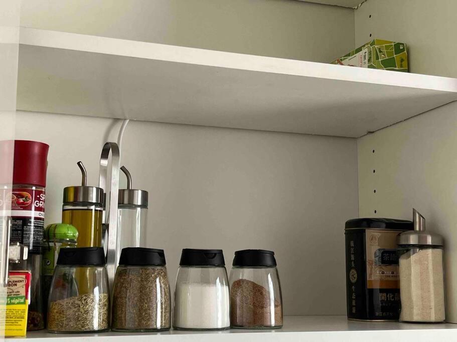 Appartement Centre : Climatise Avec Fibre, Wifi Et Parking *
